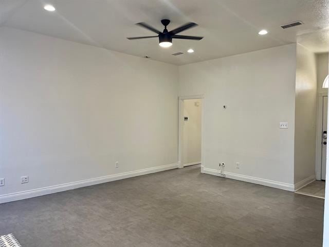 517 Meadowcrest Drive - Photo 3