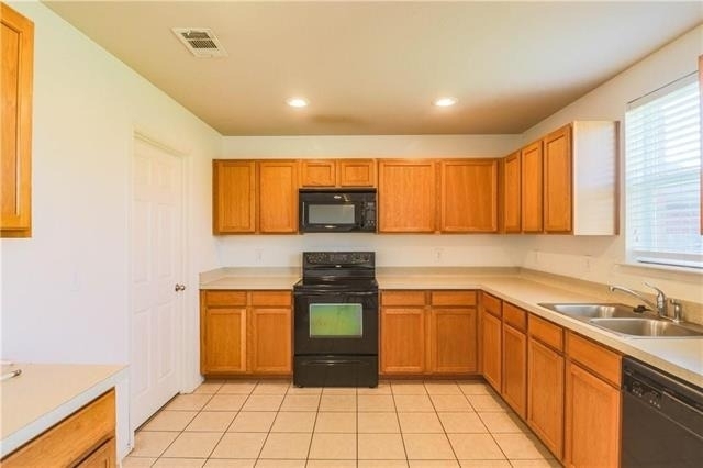 2324 Cavalry Drive - Photo 7