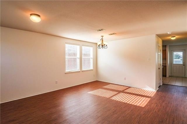 2324 Cavalry Drive - Photo 3