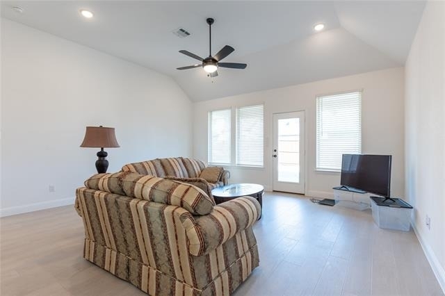 5200 Woodway Drive - Photo 9