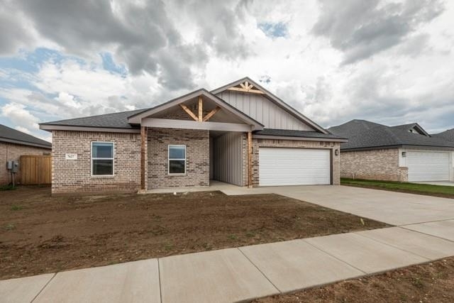 7627 Hudson Way - Photo 2