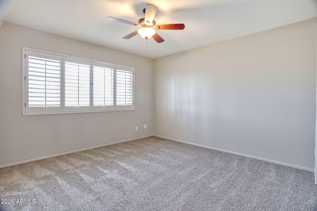 1907 W Belmont Avenue - Photo 14