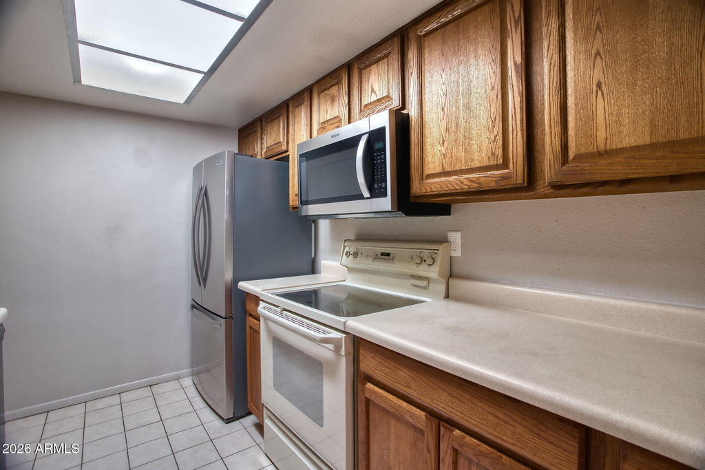1907 W Belmont Avenue - Photo 10