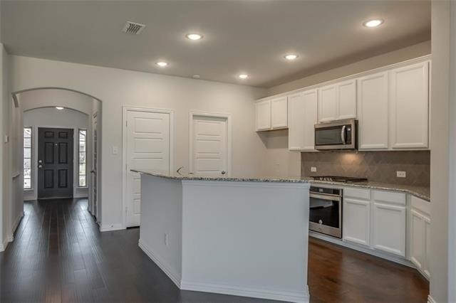 1829 Meadow Trail Lane - Photo 1