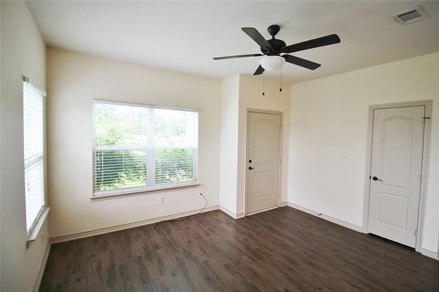 112 Bridle Court - Photo 4