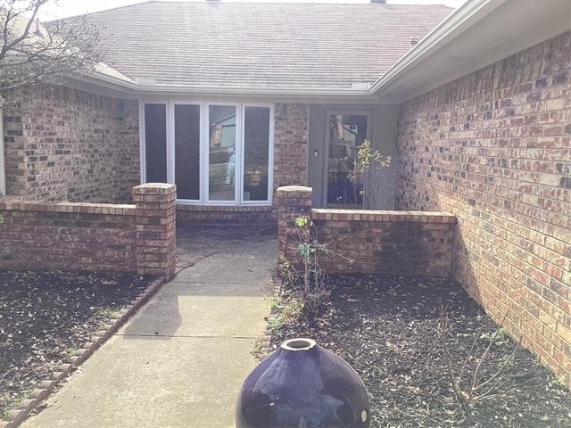 2841 Southridge Drive - Photo 1
