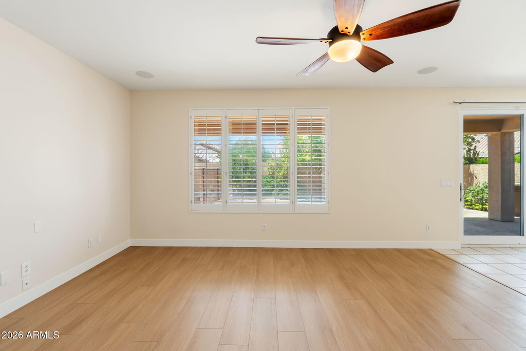 29424 N 49th Street - Photo 14