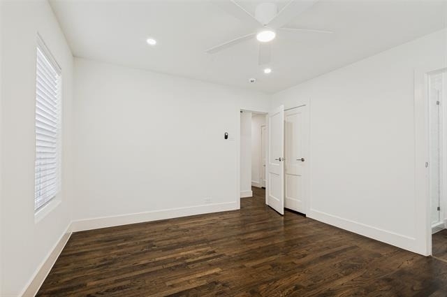 4425 Emerson Avenue - Photo 4
