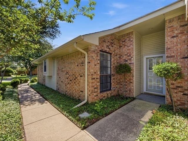 2103 Overview Lane - Photo 4
