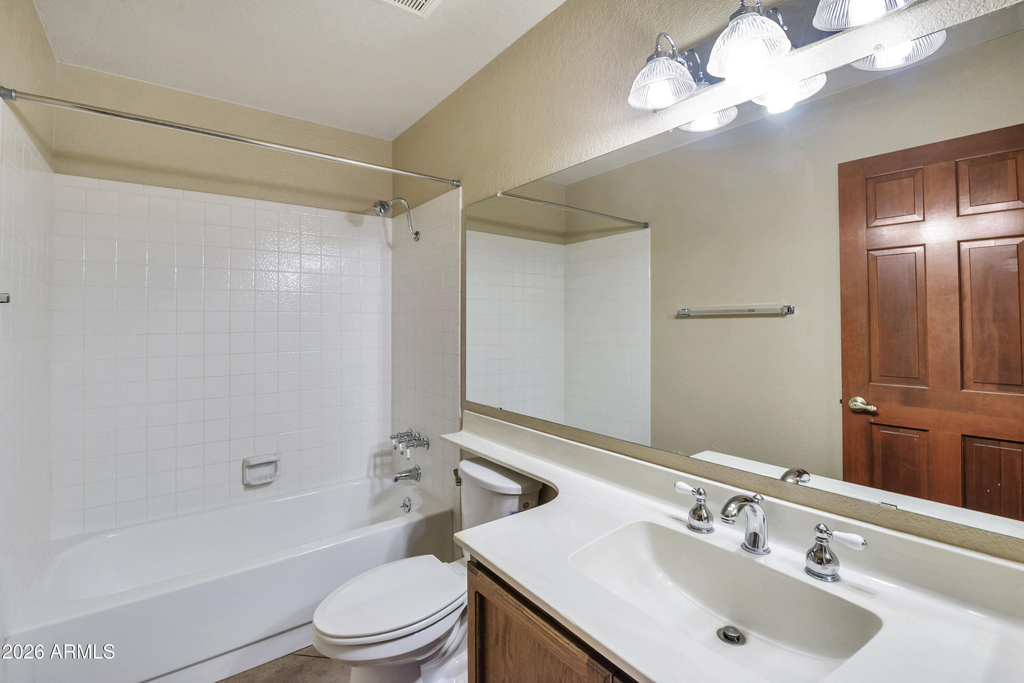 229 E Anderson Avenue E - Photo 15