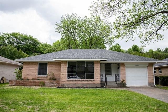 10028 San Lorenzo Avenue - Photo 0