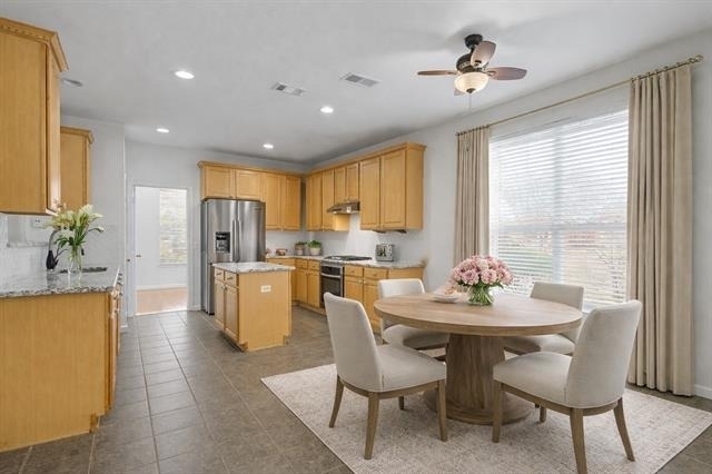 11108 Premier Drive - Photo 3
