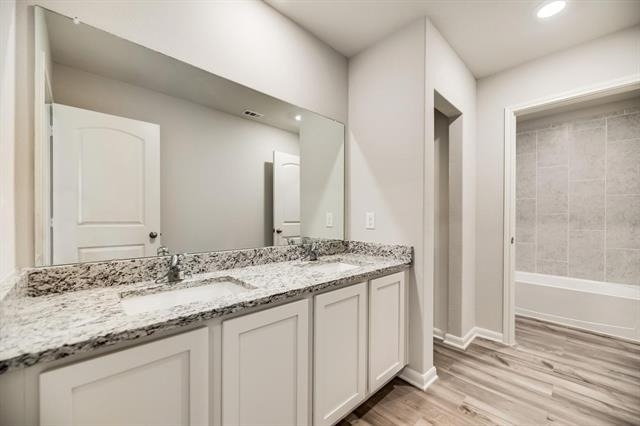 1905 Mckee Court - Photo 3