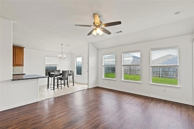 325 Crosscreek Drive - Photo 7