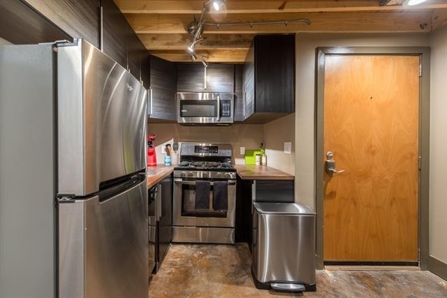 3100 Commerce Street - Photo 21