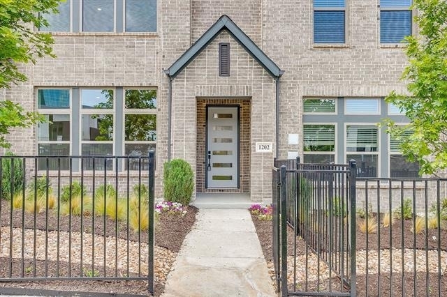 4843 Fuller Court - Photo 1