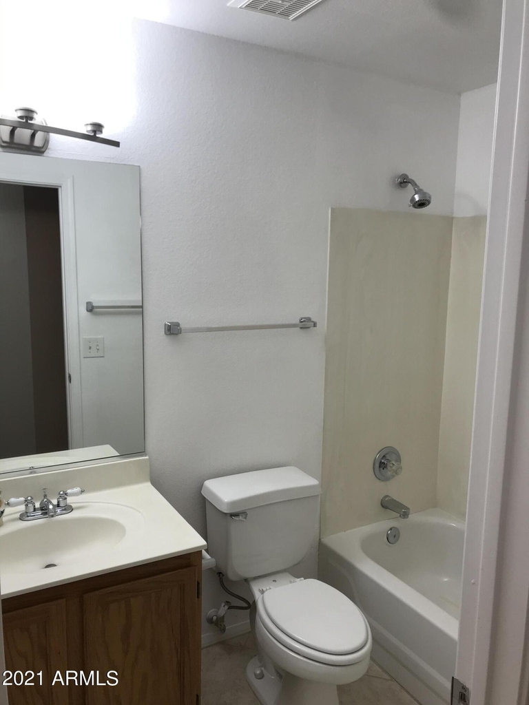 18871 N 75th Drive - Photo 12