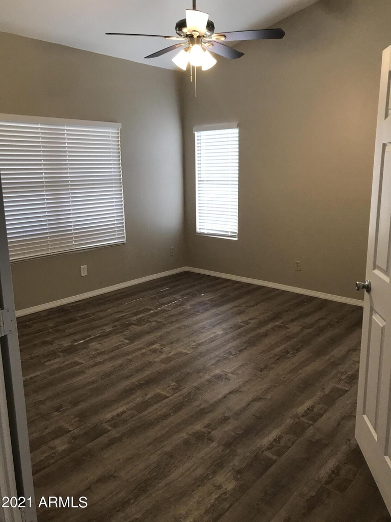 18871 N 75th Drive - Photo 6