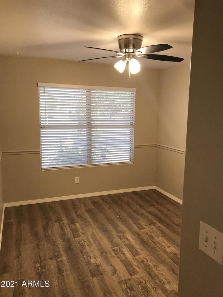 18871 N 75th Drive - Photo 10