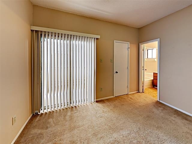 5740 Martel Avenue - Photo 14