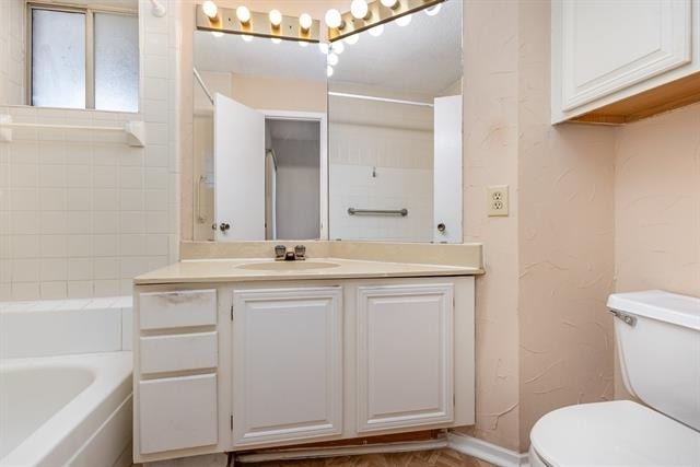 5740 Martel Avenue - Photo 16