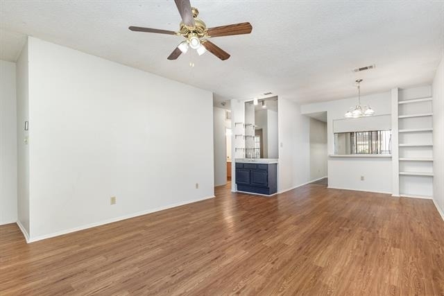 5740 Martel Avenue - Photo 2
