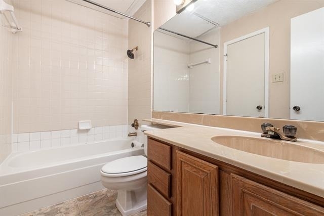 5740 Martel Avenue - Photo 11