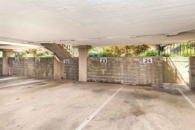 5740 Martel Avenue - Photo 19