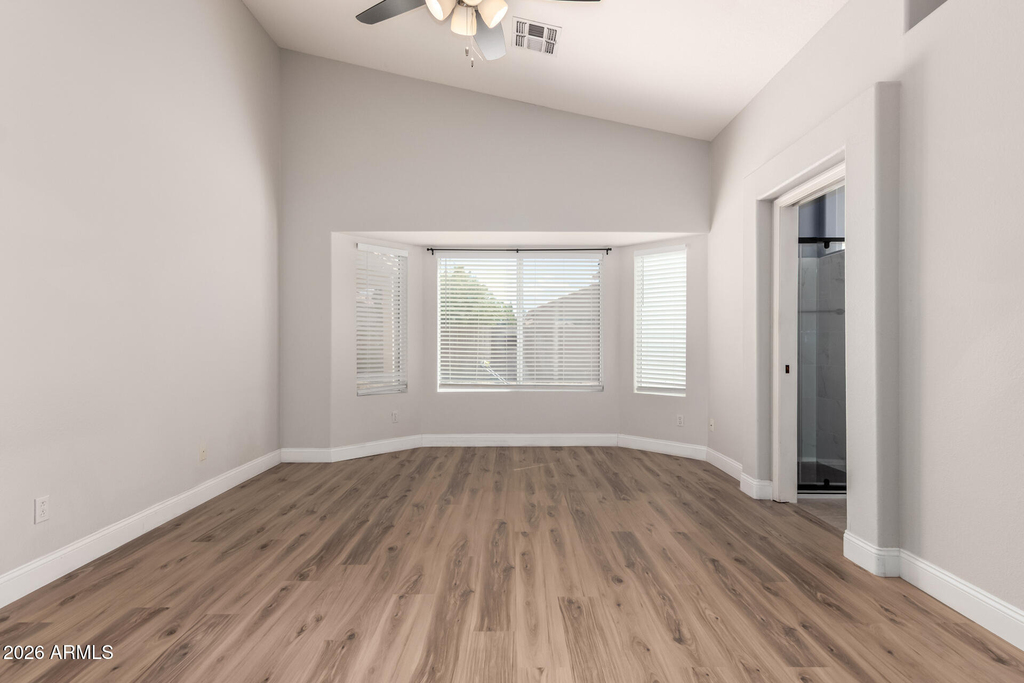 22027 N 73rd Avenue - Photo 8