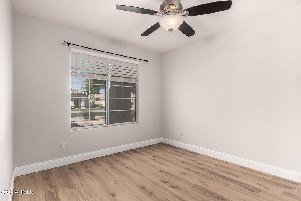 22027 N 73rd Avenue - Photo 15