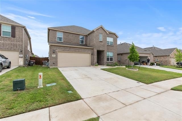 913 Adelyn Street - Photo 1
