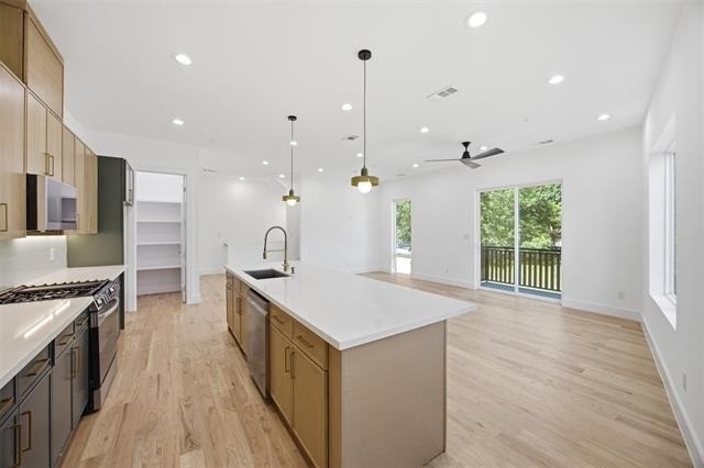 4605 Belmont Avenue - Photo 14