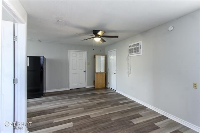 4735 Potomac Avenue - Photo 9