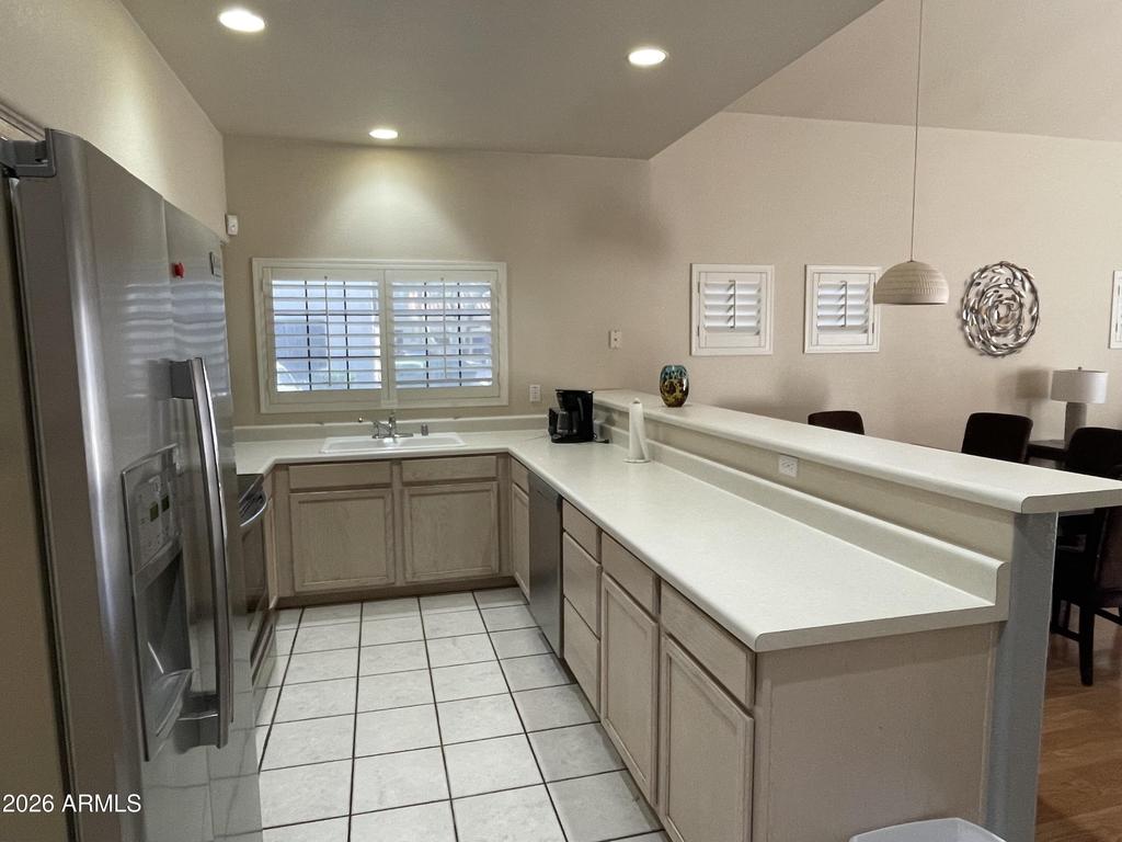 5665 W Galveston Street - Photo 7