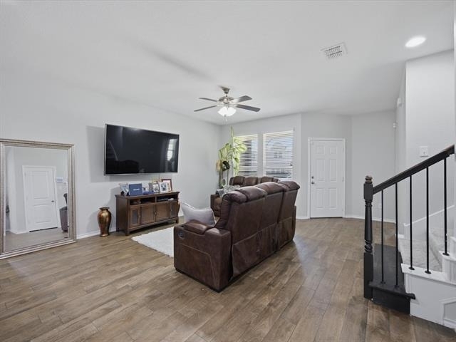 420 Milverton Drive - Photo 7