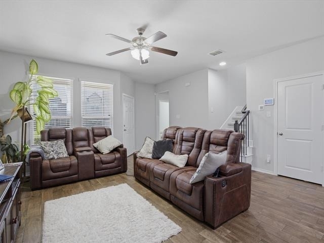 420 Milverton Drive - Photo 9