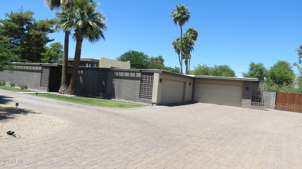 11440 N 65th Street - Photo 11