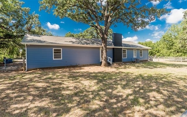 1403 Harpole Road E - Photo 24