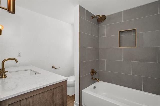 1403 Harpole Road E - Photo 17