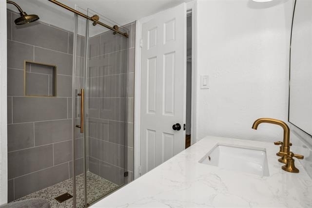 1403 Harpole Road E - Photo 15