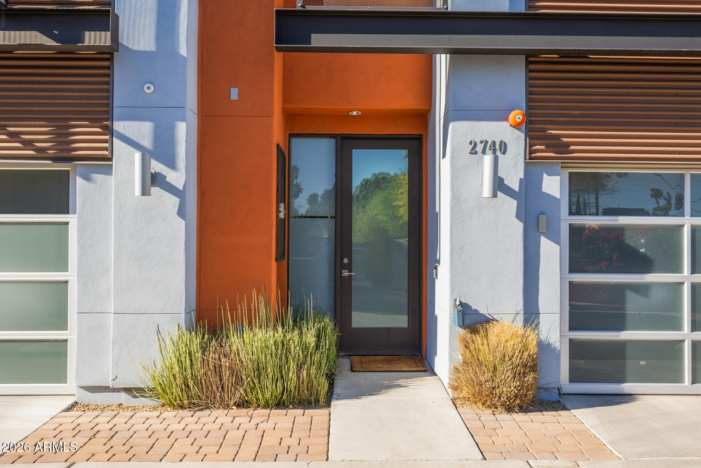 2740 E Roma Avenue - Photo 1
