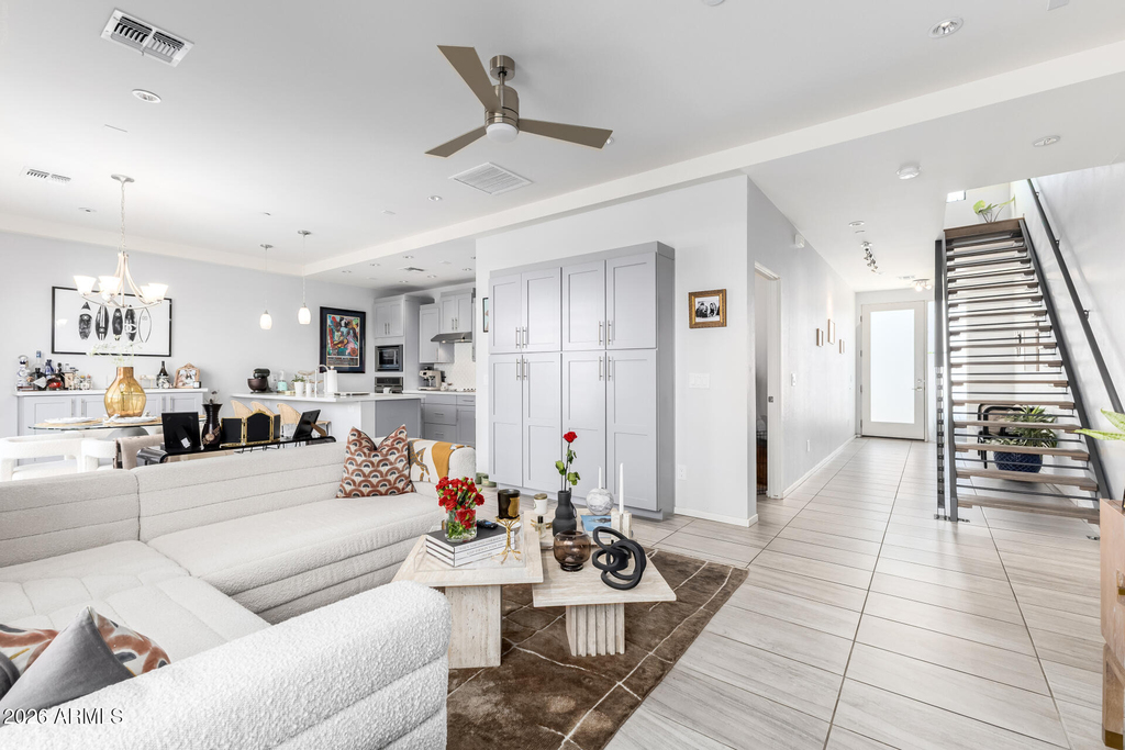 2740 E Roma Avenue - Photo 6