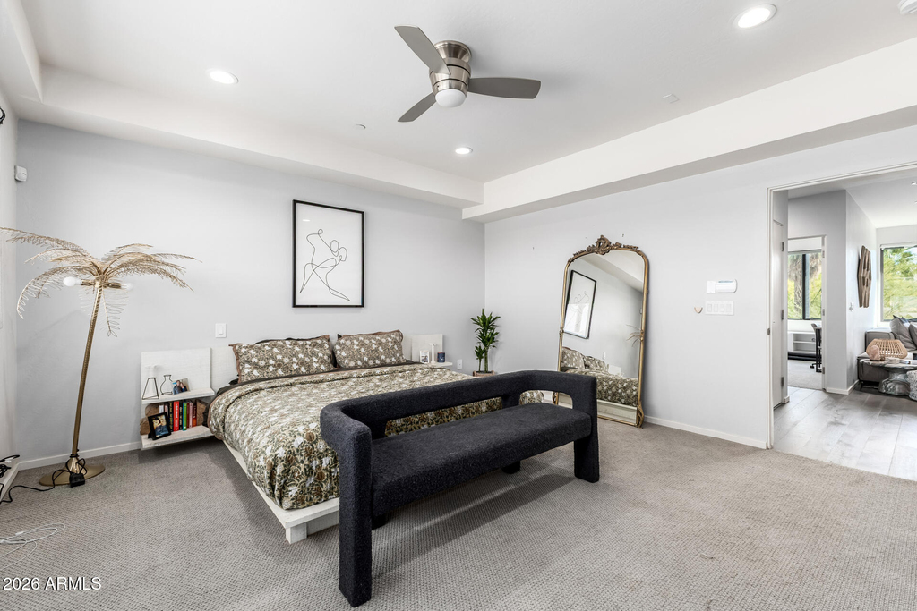 2740 E Roma Avenue - Photo 22