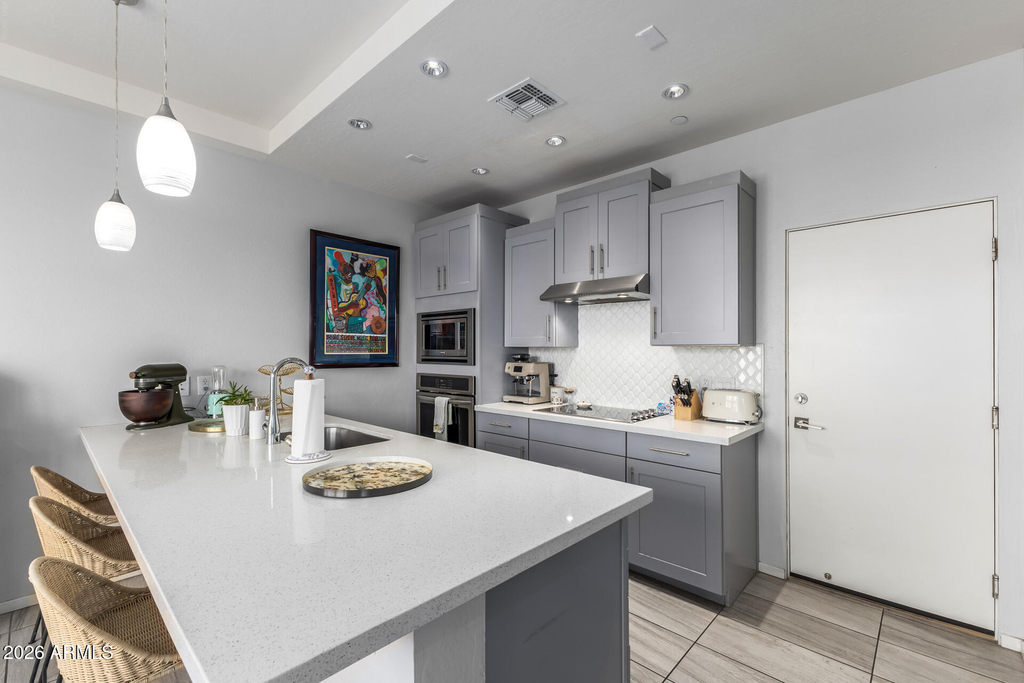 2740 E Roma Avenue - Photo 11