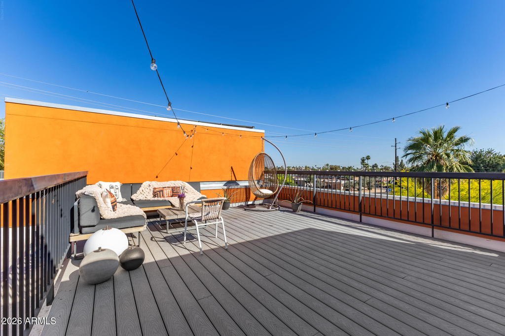 2740 E Roma Avenue - Photo 35