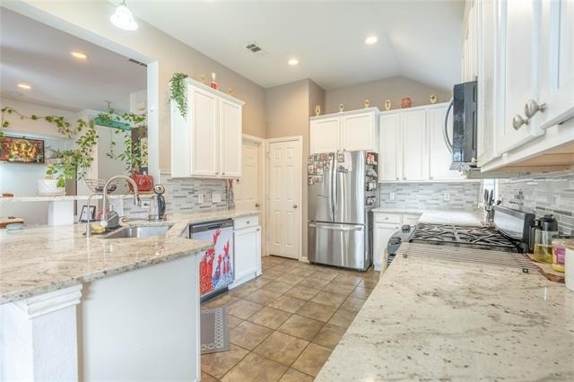 2324 Crestridge Drive - Photo 10
