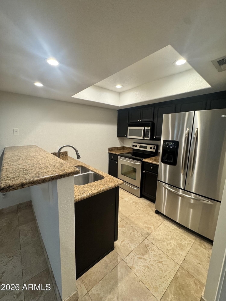 3235 E Camelback Road - Photo 7