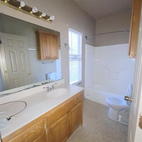 710 W Waco Street - Photo 7