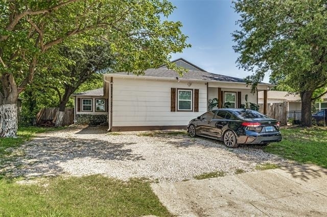 2214 Pine Street - Photo 22