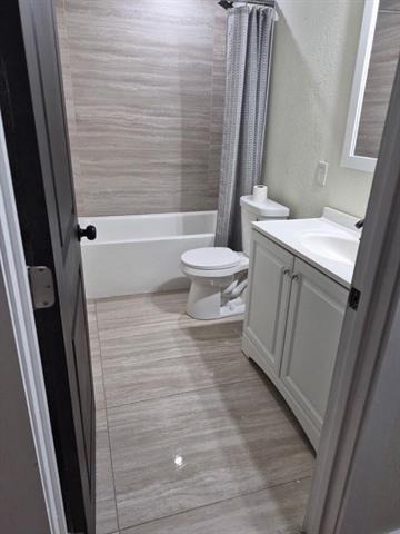 1404 N Bradley Street - Photo 2